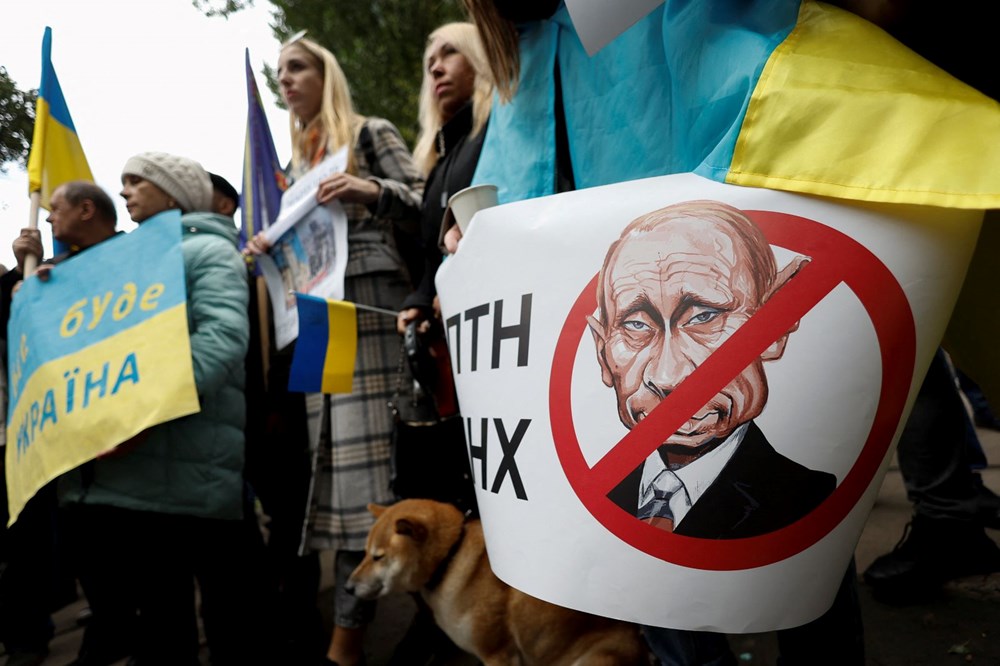 Ukrayna'nın doğusundaki referandumlar: Rus askeri kapı kapı dolaşıp oy topluyor - 7