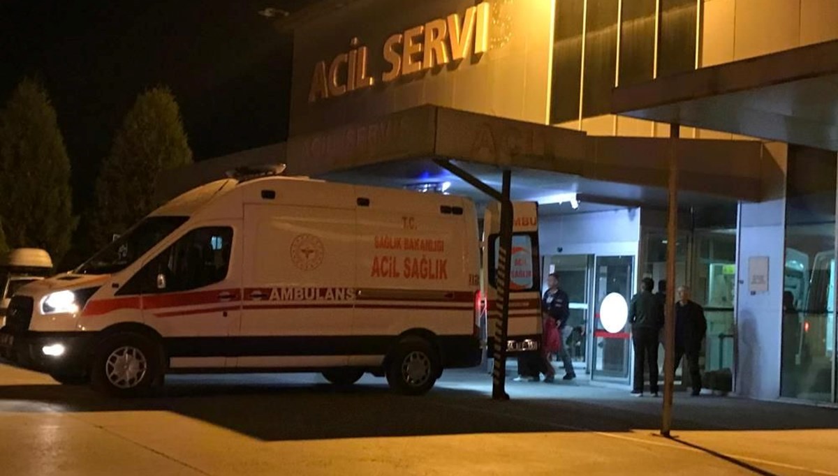 Sakarya’da feci olay: Oğlu kendisini yaktı, annesi müdahale ederken yandı