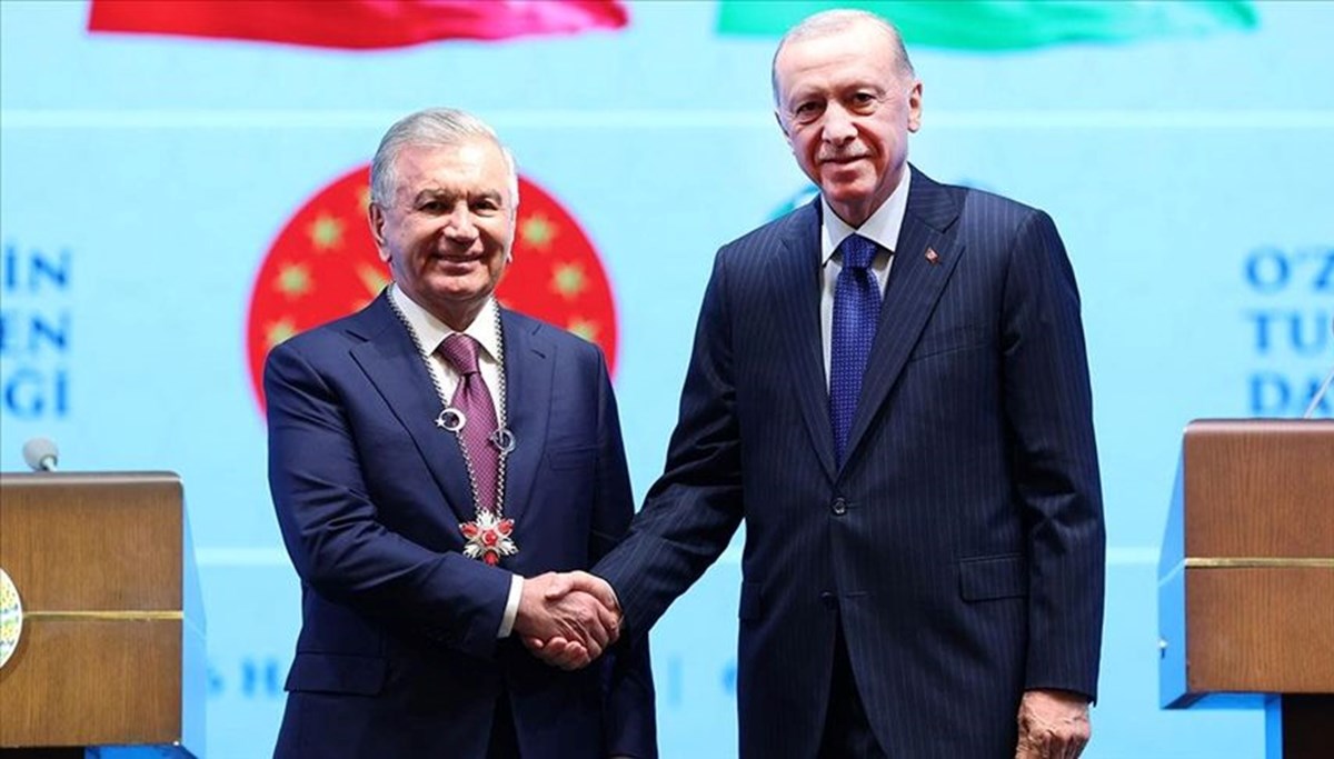 Erdoğan, Mirziyoyev ile telefonda görüştü