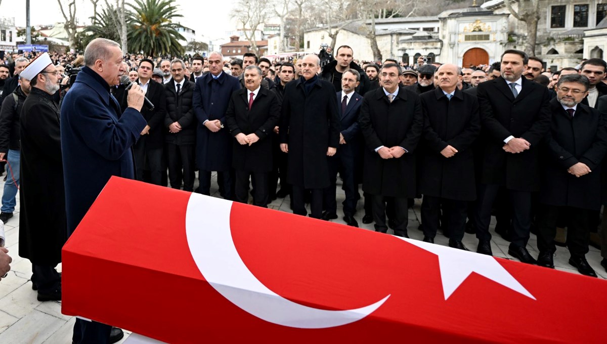 Yazar Alev Alatlı son yolculuğuna uğurlandı | Cumhurbaşkanı Erdoğan: Ablaların ablasını uğurluyoruz