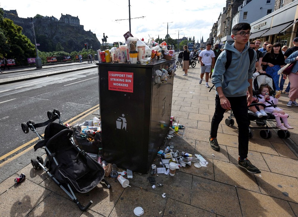İskoçya'nın başkenti Edinburg'ta sokakları çöp kapladı: Fare istilası endişesi - 3