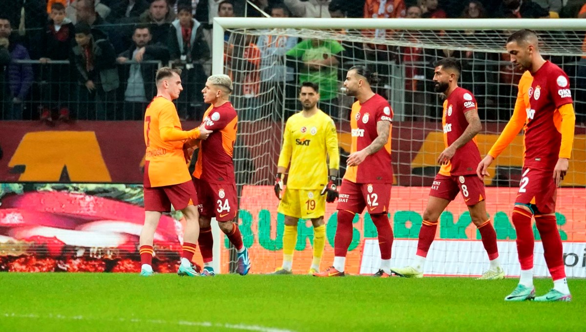 Galatasaray'ın Süper Kupa kamp kadrosu açıklandı