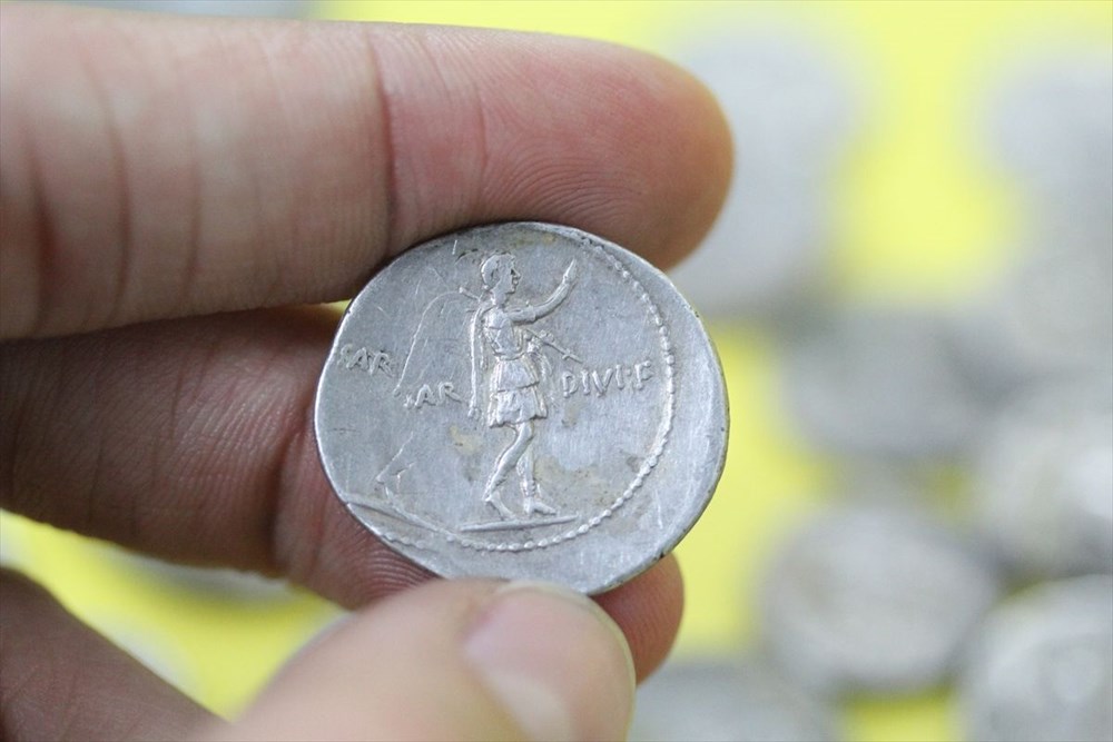 Aizanoi Antik Kenti'nde 'Roma'nın sikke koleksiyonu' bulundu - 20