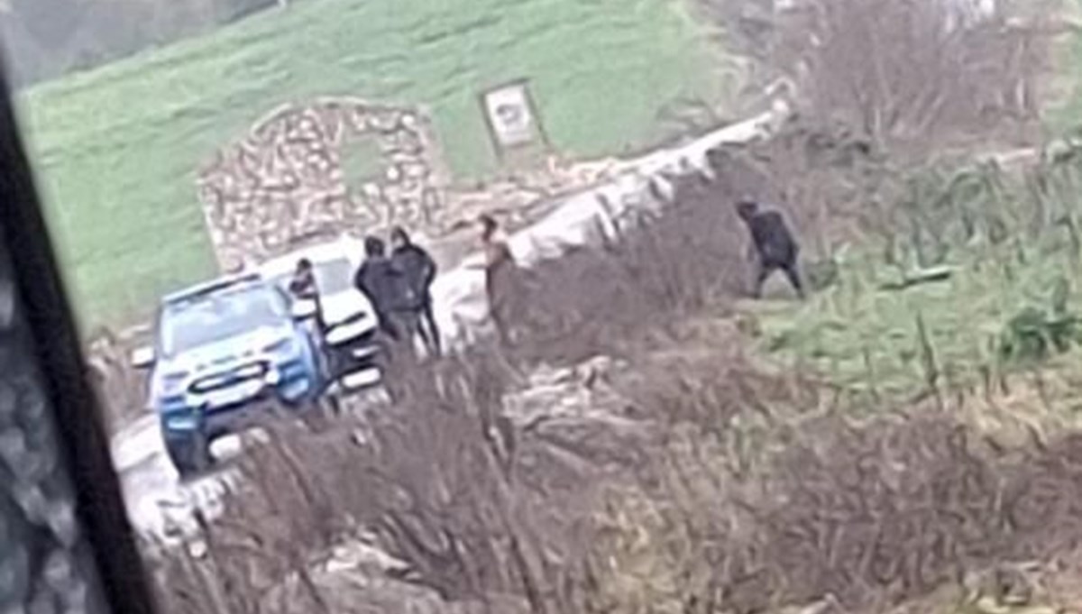 Sakarya'da koca dehşeti! Karısını öldürüp polise teslim oldu Sakarya'da koca dehşeti! Karısını öldürüp polise teslim oldu