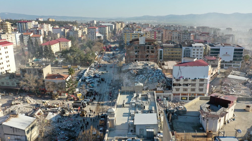 Türkiye'yi yalnız bırakmadılar! Birçok ülkeden depremzedeler için yardım kampanyası - 16