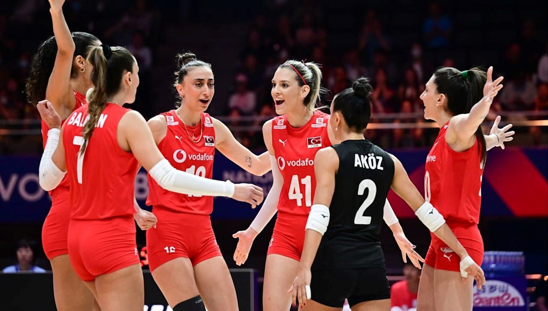Milletler Ligi | Filenin Sultanları'ndan 4'te 4: Çin'i de geçtiler!