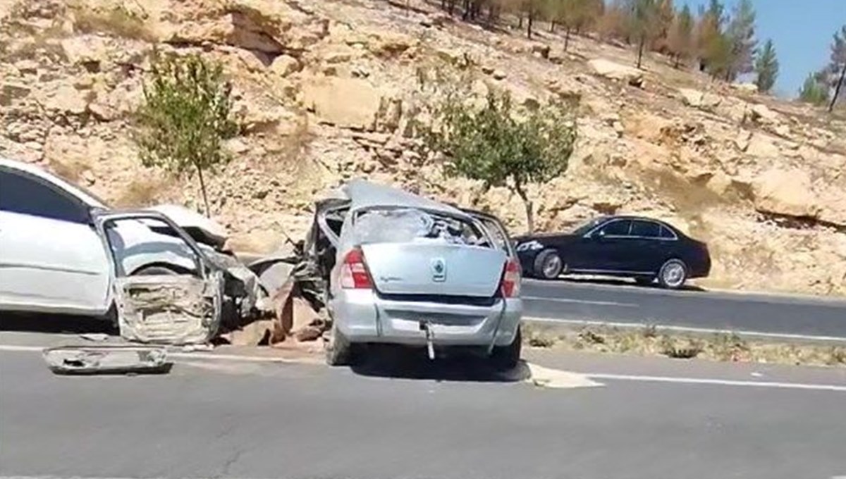 Şanlıurfa'da otomobiller çarpıştı: 1 ölü, 5 yaralı