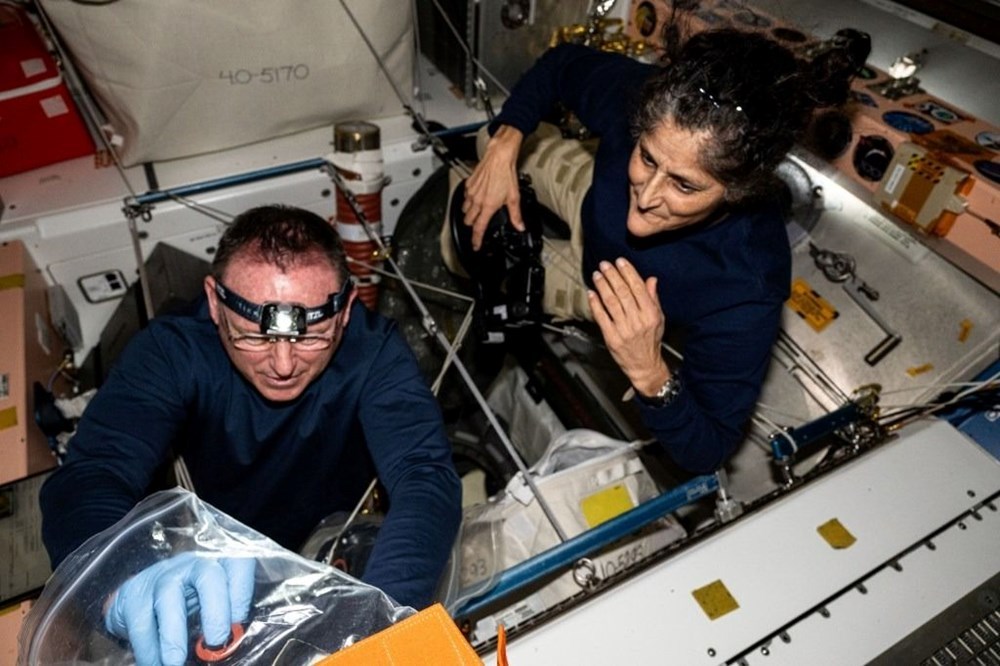 Trump'tan Musk'a yeni görev: Uzayda mahsur kalan astronotları kurtaracak! - 4