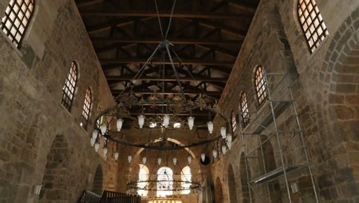 Yanan Osmanlı eseri cami, 125 yıl sonra ibadete açılıyor