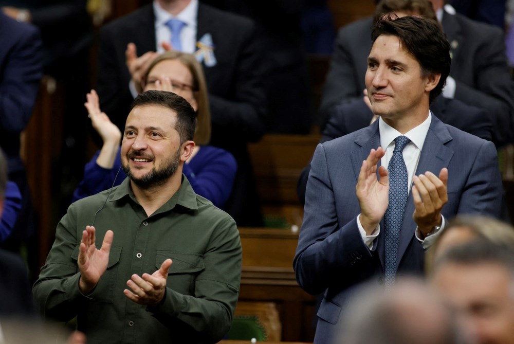Zelenski ve Trudeau eski Nazi askerini ayakta alkışladı: Ülke tarihindeki en büyük diplomatik utanç - 8