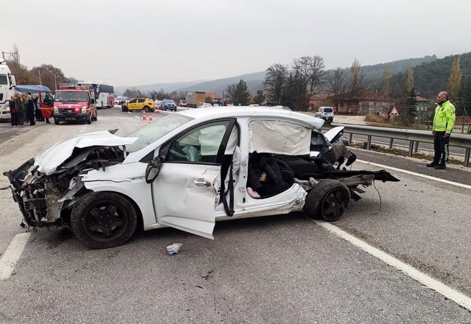 Yeliz öğretmen ve kızından acı haber - 1