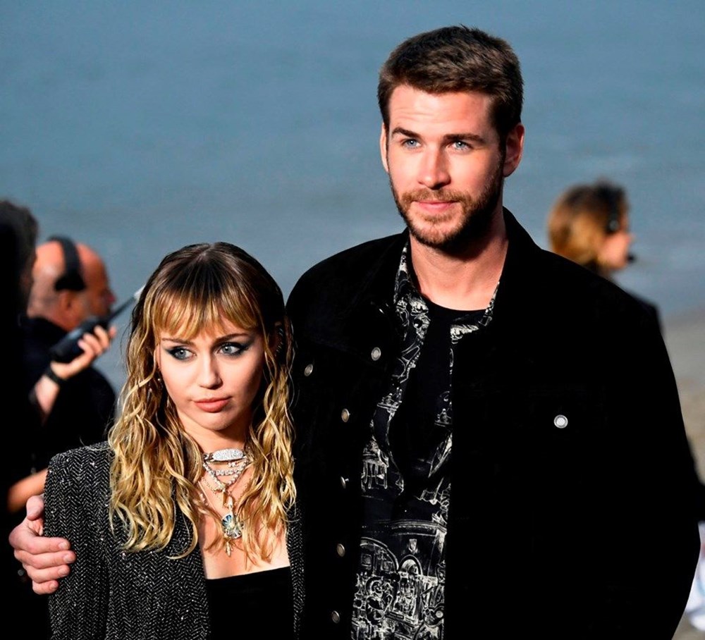 Liam Hemsworth Ten Ayrilan Miley Cyrus Bir Kadinla Birlikte Magazin Haberleri Ntv