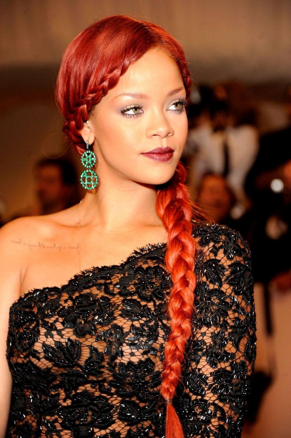 Met Gala 2022’de Rihanna yoktu ama heykeli vardı - 14