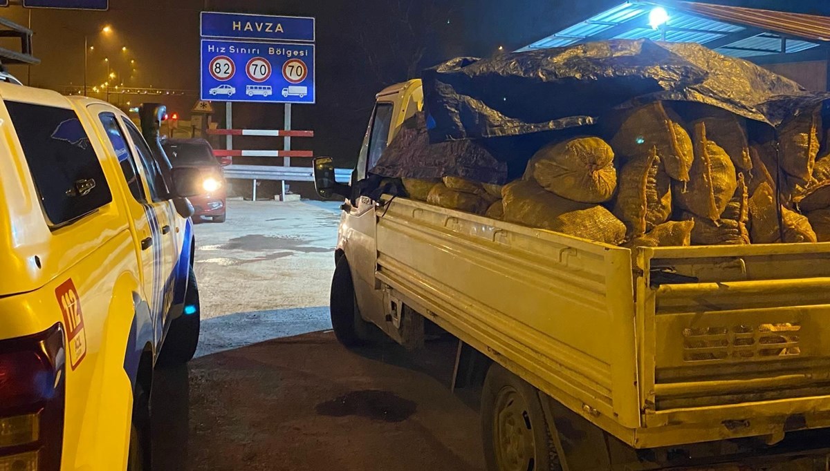 Samsun'da 3,5 ton kaçak midye ele geçirildi Samsun'da 3,5 ton kaçak midye ele geçirildi