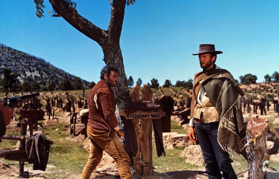 Eli Wallach ile İyi, Kötü ve Çirkin setinde olan Clint Eastwood'un bahsettiği panço