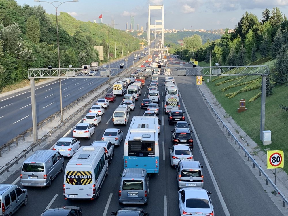 Istanbul yolu