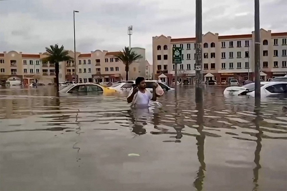 Dubai'de sel felaketi: Afetin nedeni bulut tohumlama mı? - 8