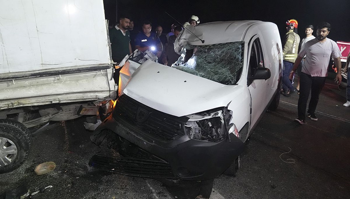İstanbul'da feci kaza: 3 yaralı