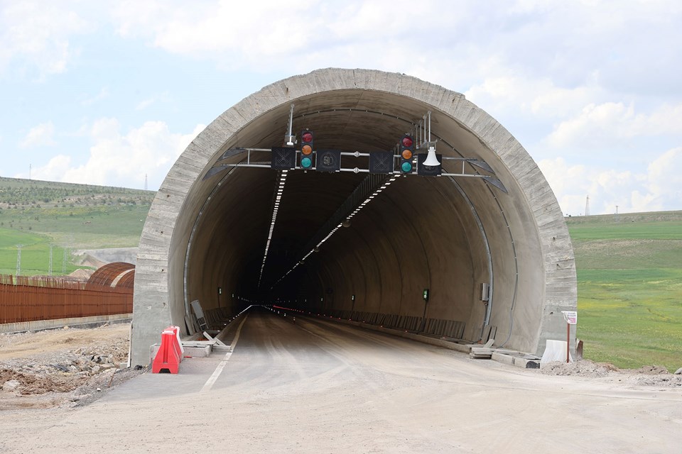 Yağdonduran Tüneli ekim ayında açılıyor: Ulaşım 1,5 mesafe kısalacak - 1