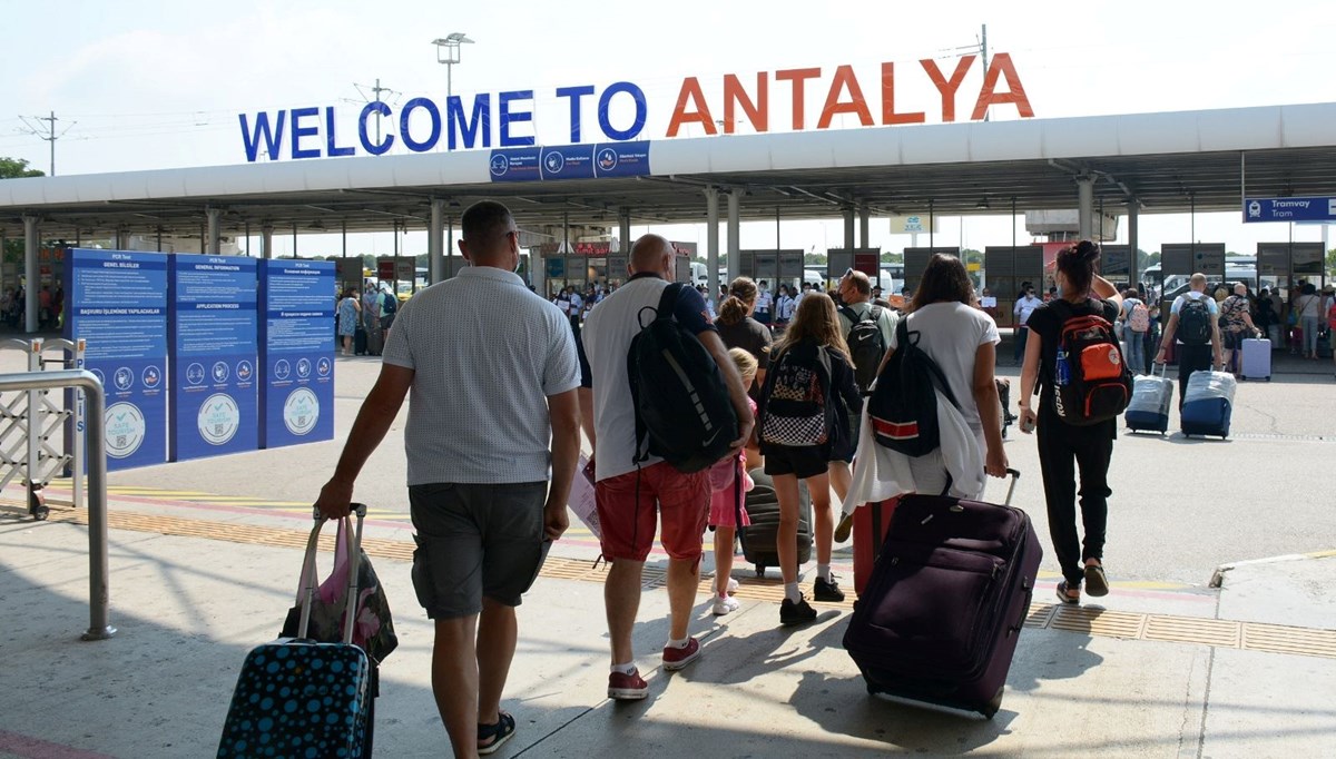 Turizmde iflas alarmı: Türkiye'yi neler bekliyor?