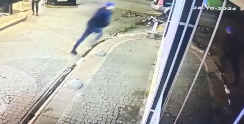 Hakkari-İstanbul Hattında Kanlı Hesaplaşma: Şehirler Arası Hasımlık Kurşunlara Döndü 76 vwStezOV00ml1AKyTfJA6g