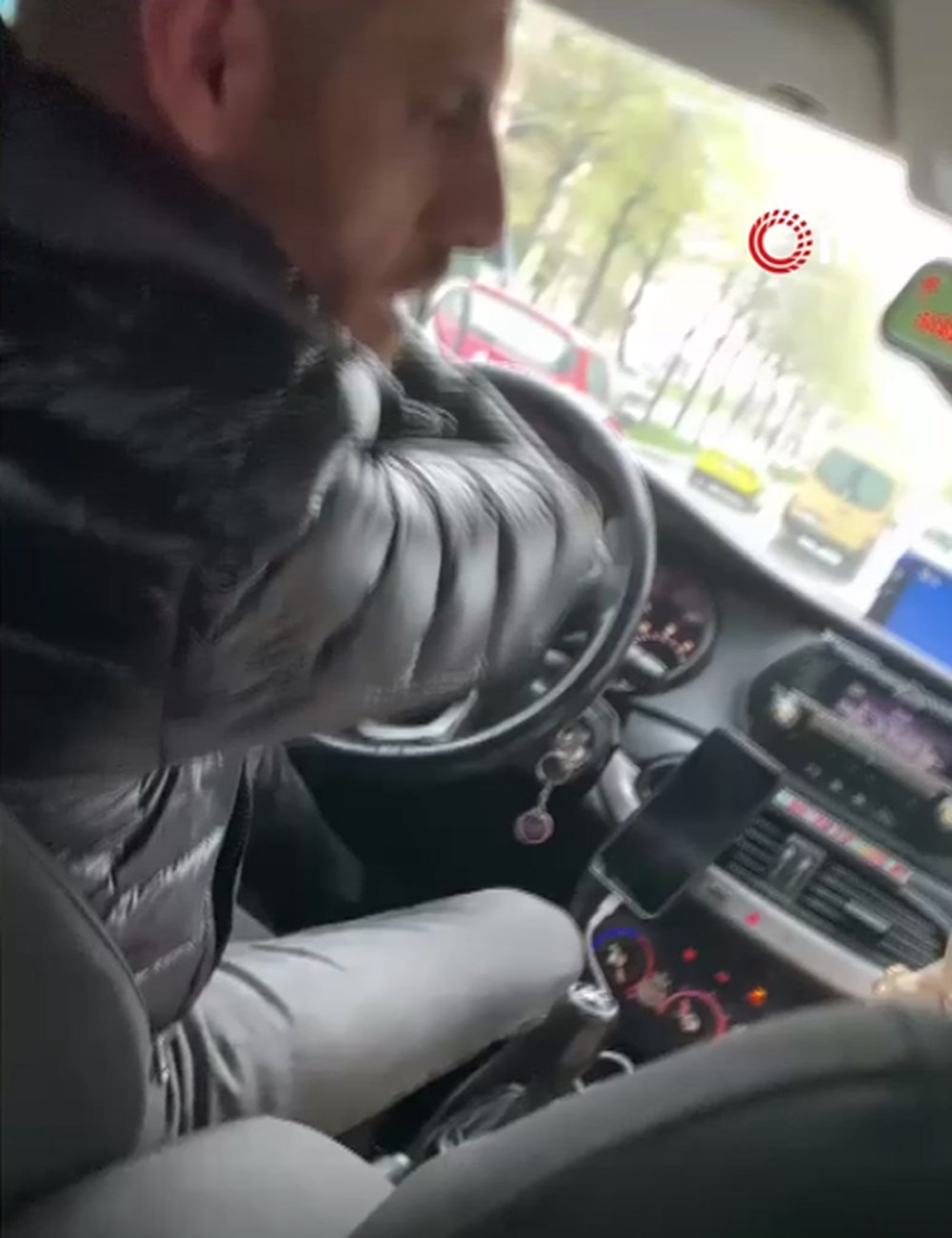 Esenyurt'ta taksiciden kadın yolcusuna saldırı - 2