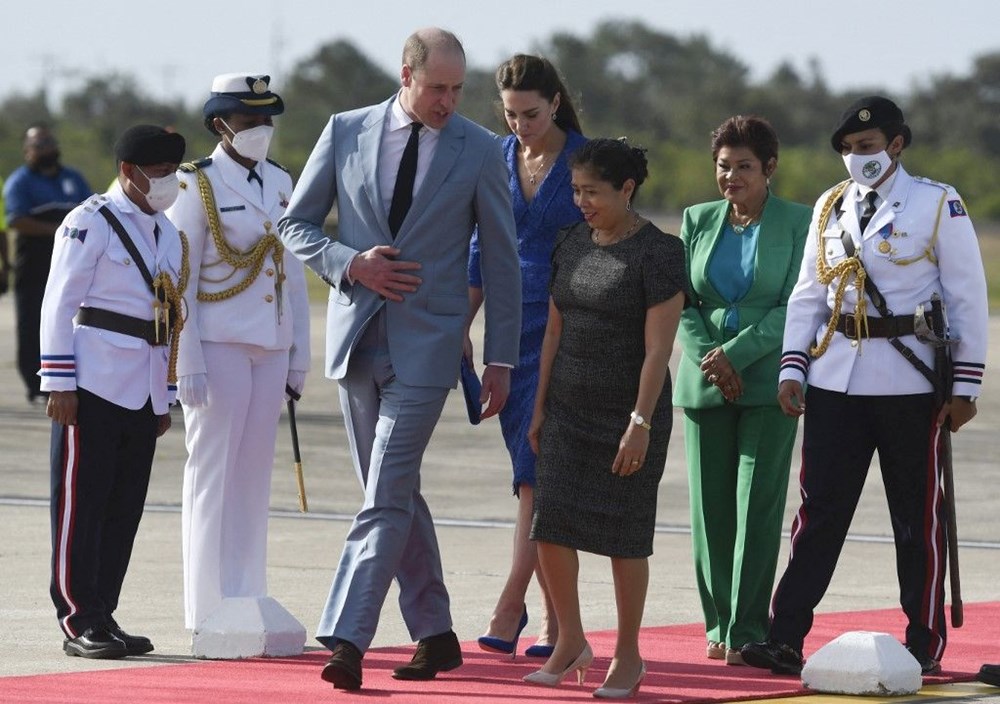 Kate Middleton ve Prens William'a Karayipler'de'sömürgeci' protestosu - 6