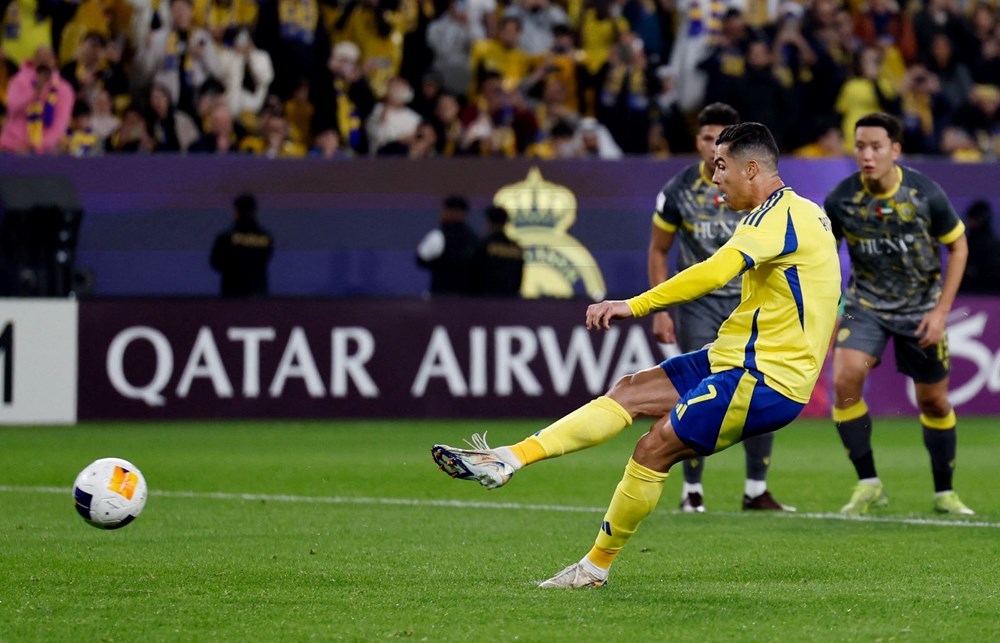 Ronaldo meydan okudu: Tüm zamanların en iyi futbolcusuyum! - 3