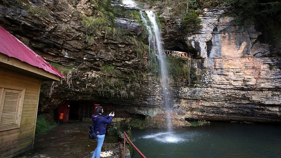 Trabzon'daki dünyanın en uzun 2. mağarası Çal Mağarası gezginleri bekliyor - 2