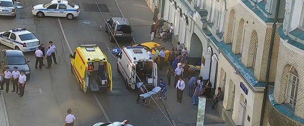 SON DAKİKA: Moskova'da taksi kalabalığın arasına daldı: 7 yaralı