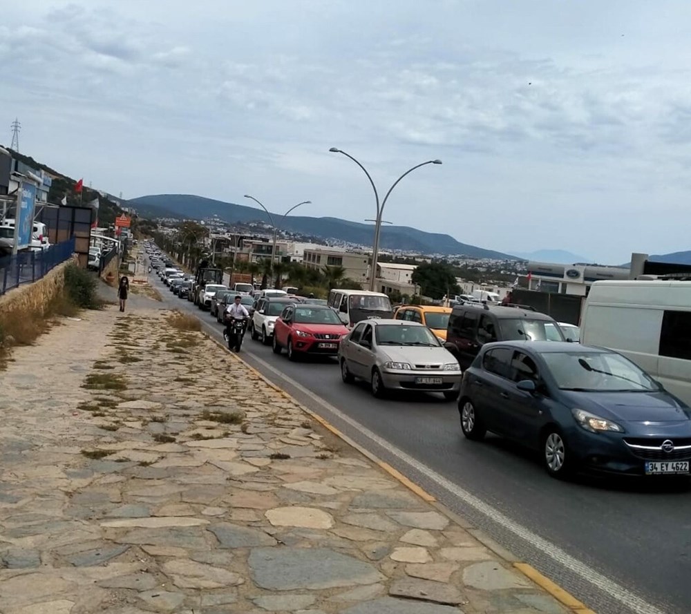 Tam kapanma öncesi Bodrum'a akın - 14