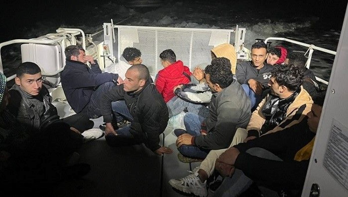 Bodrum'da 17 düzensiz göçmen yakalandı Bodrum'da 17 düzensiz göçmen yakalandı