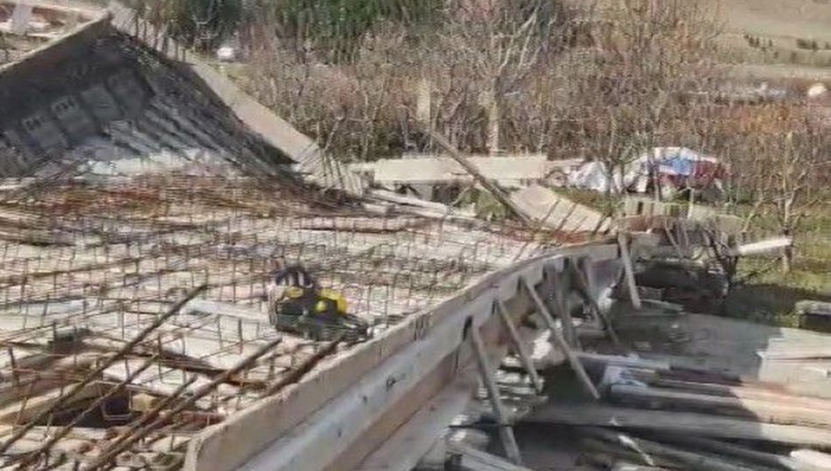Kayseri'de inşaat halindeki binada göçük: 3 yaralı Kayseri'de inşaat halindeki binada göçük: 3 yaralı