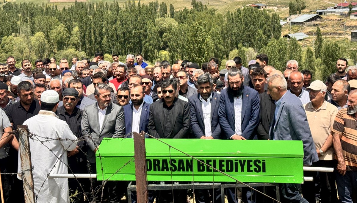 Kadir Canpolat son yolculuğuna uğurlandı