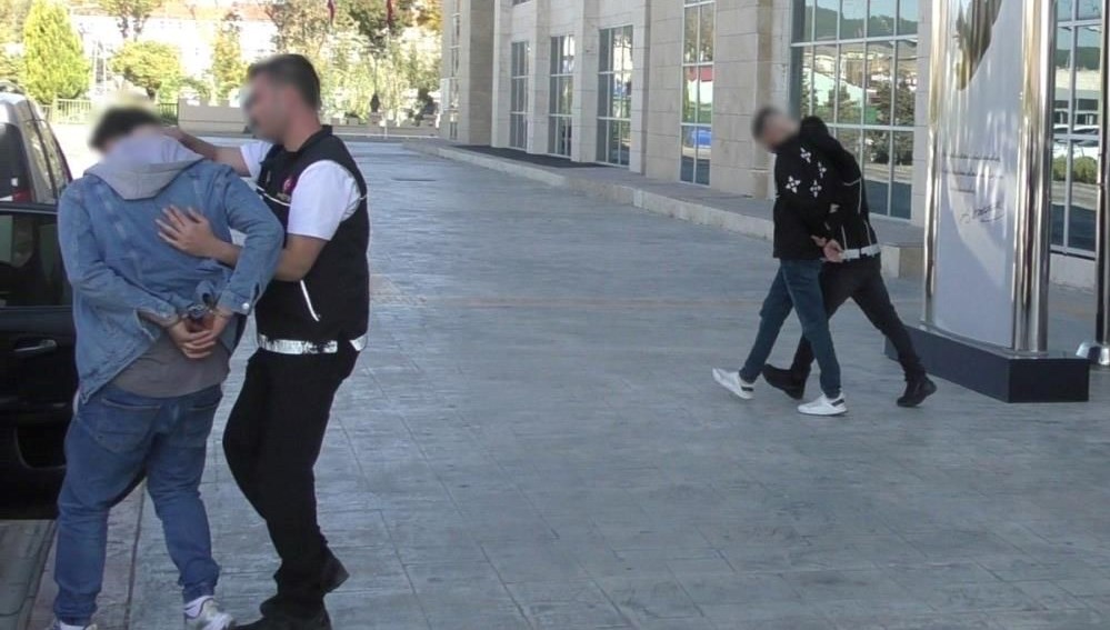 Uşak'ta uyuşturucu operasyonu