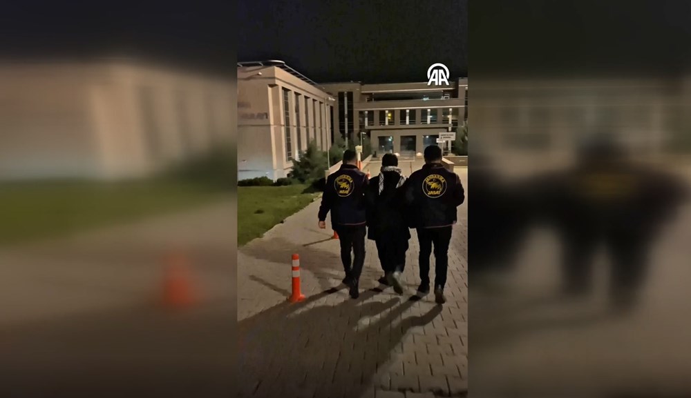 20 vilayette aranıyordu, 55 hata kaydı var! Dağdaki çoban 223 yılla aranan zanlı çıktı 76 w8EBugqfFkOuddXPjSjuEw