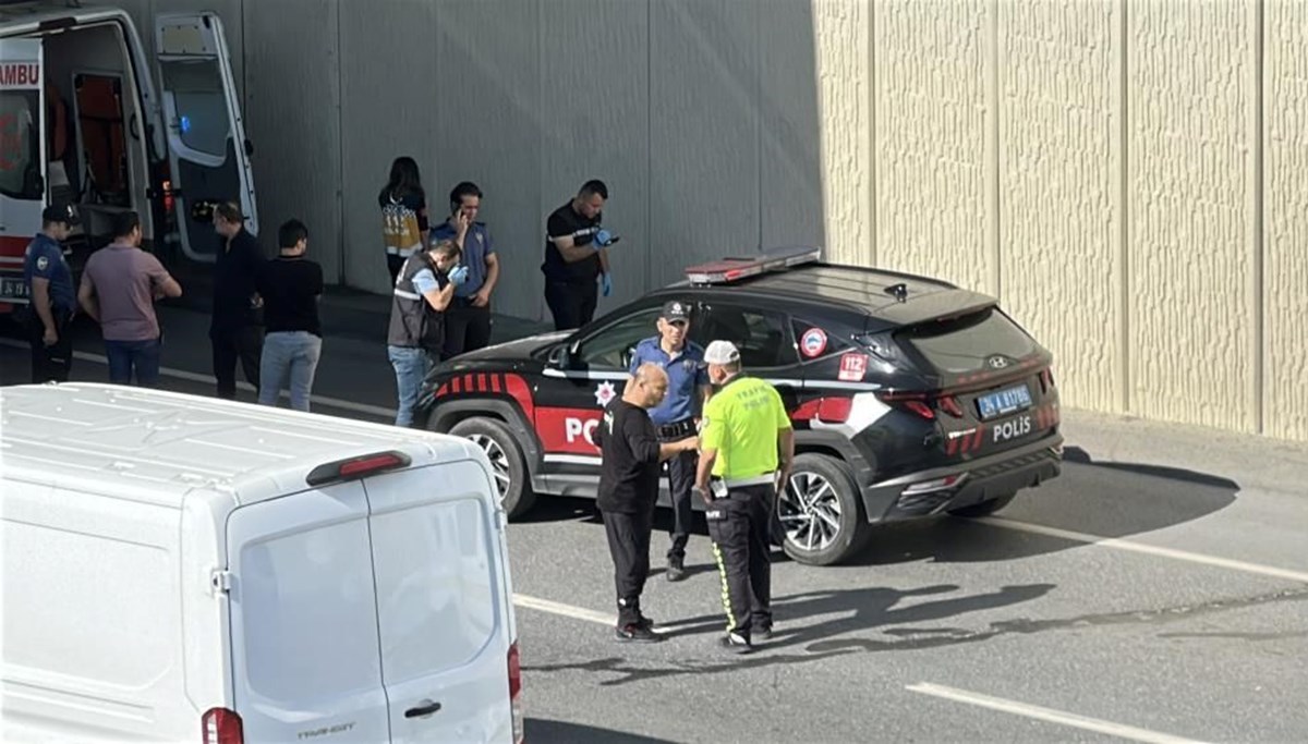 İstanbul’da viyadüğün altında ceset bulundu İstanbul’da viyadüğün altında ceset bulundu