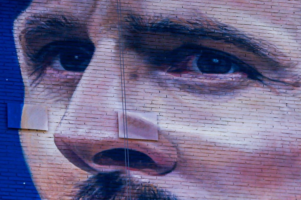 Arjantin sokaklarında "Capitanes" adlı duvar resimleri serisi - 7