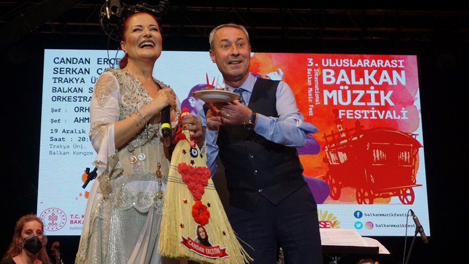 Edirne'de Uluslararası 3'ncü Balkan Müzik Festivali'nde Candan Erçetin ve Serkan Çağrı'dan görkemli kapanış - 2