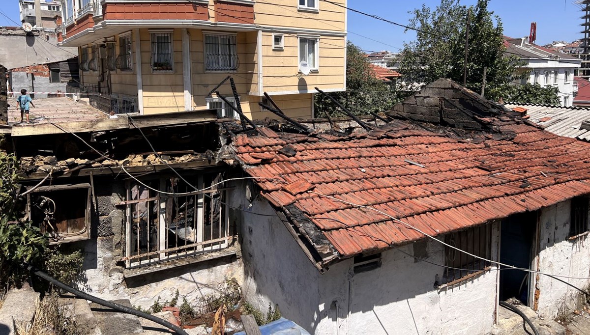 Gaziosmanpaşa'da gecekondu yangını