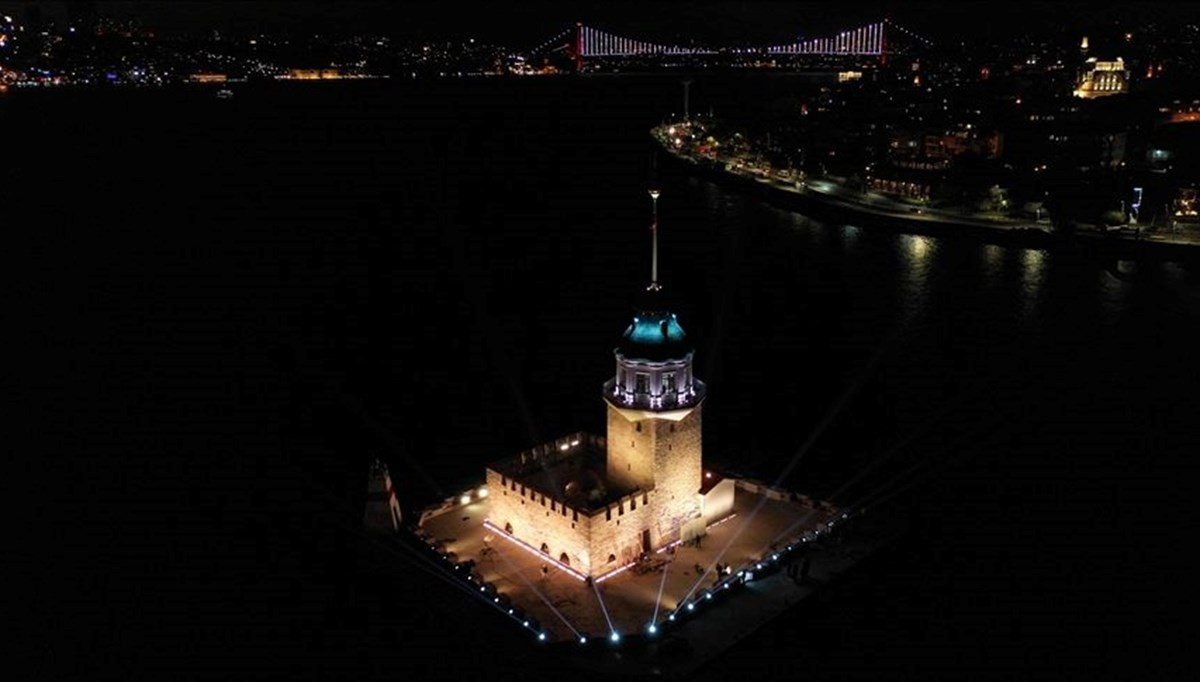 Bakanlık duyurdu: Kız Kulesi bugün yeniden ziyarete açılıyor Bakanlık duyurdu: Kız Kulesi bugün yeniden ziyarete açılıyor