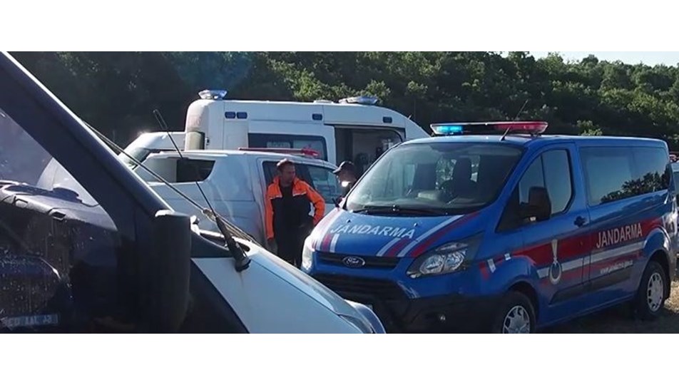 Serinlemek için girdiği gölette boğuldu