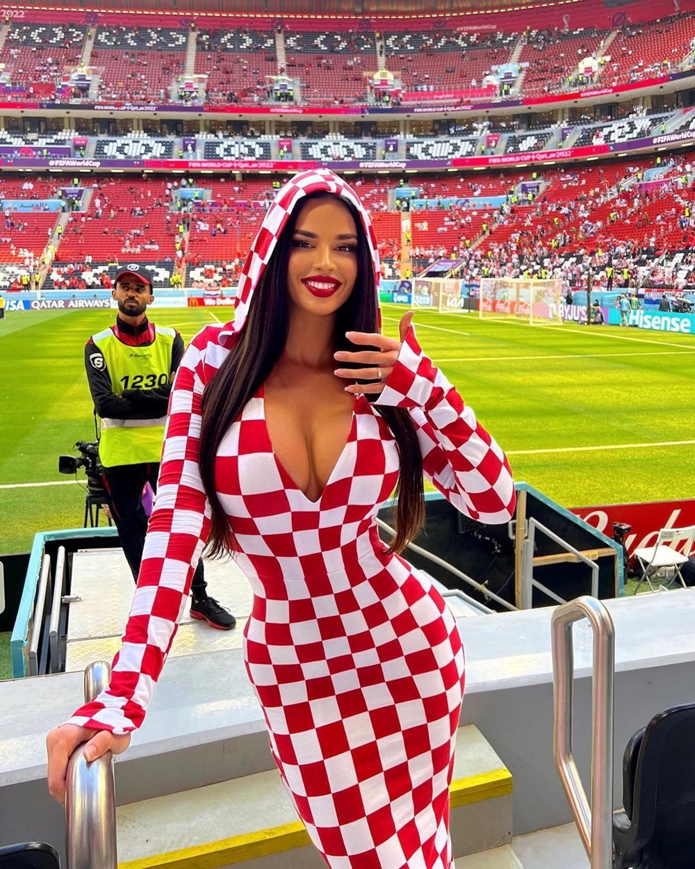Hırvat model Ivana Knoll bu kez Japonların hedefinde - 5