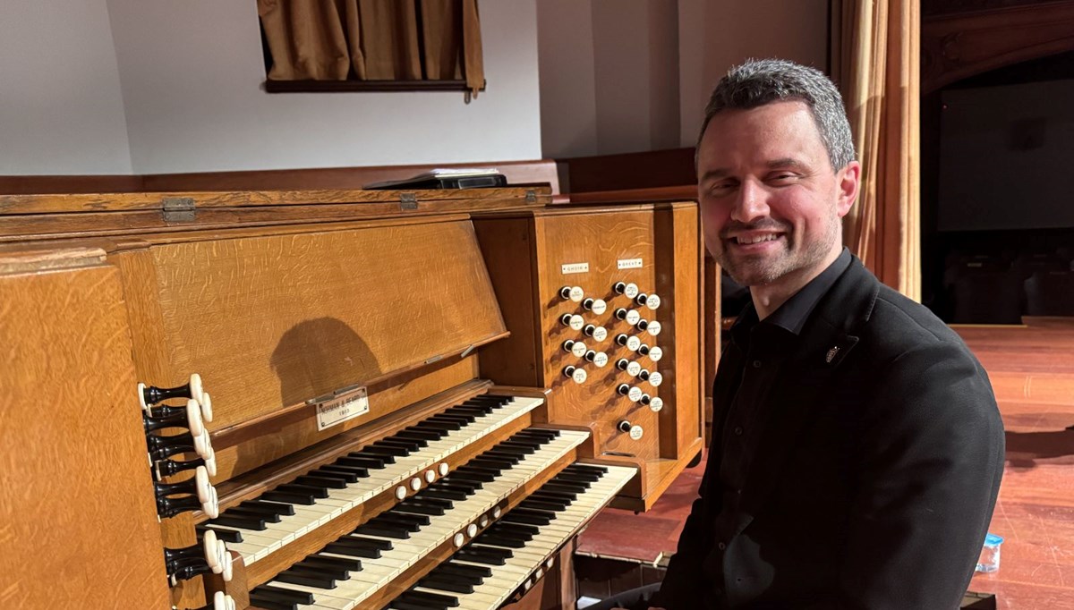 112 yıllık tarihi org, Jacob Benda yorumuyla yeniden sahnede