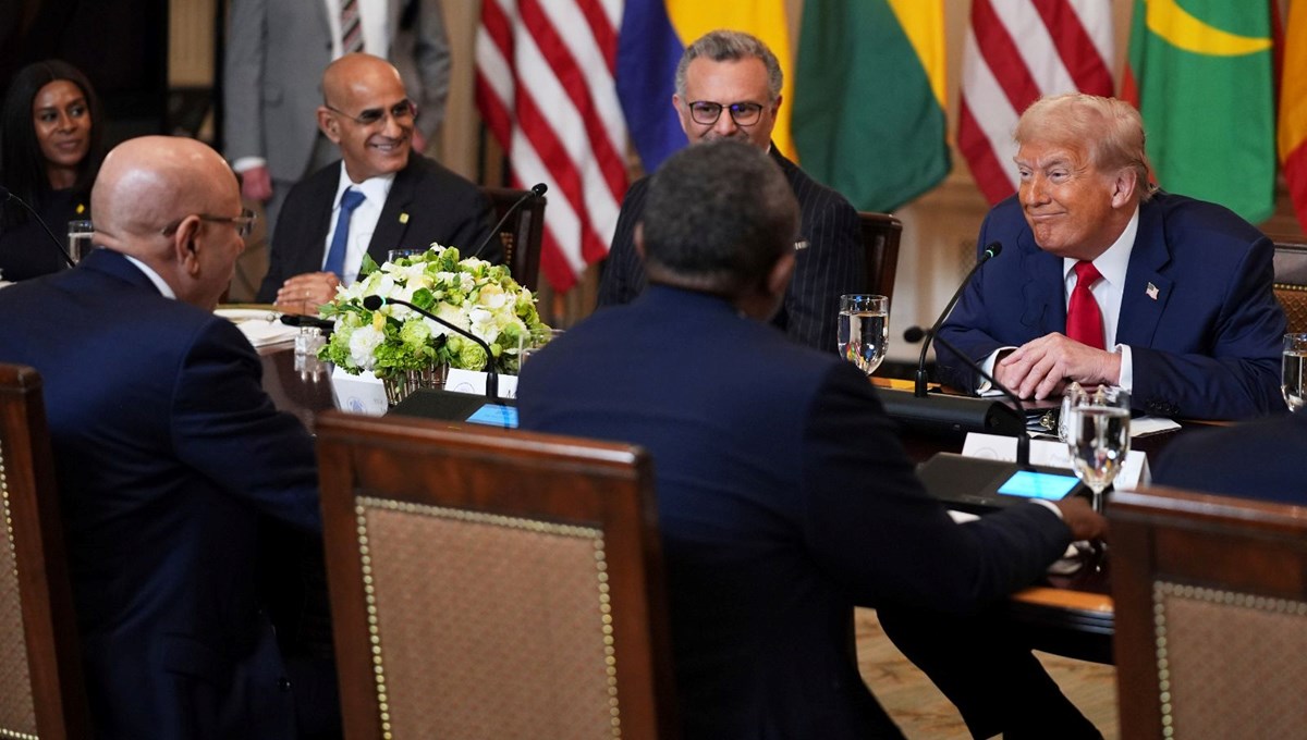 Trump'tan tepki çeken İngilizce övgüsü Trump'tan tepki çeken İngilizce övgüsü
