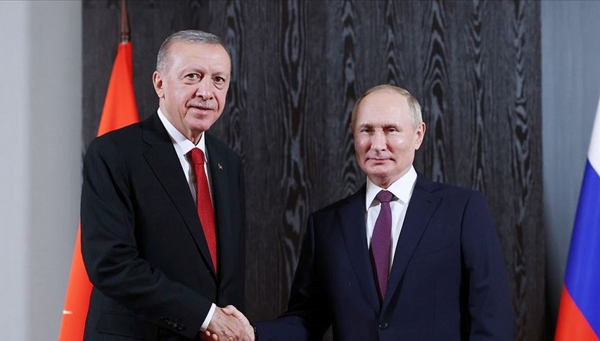 Erdoğan, Macron'la görüştü