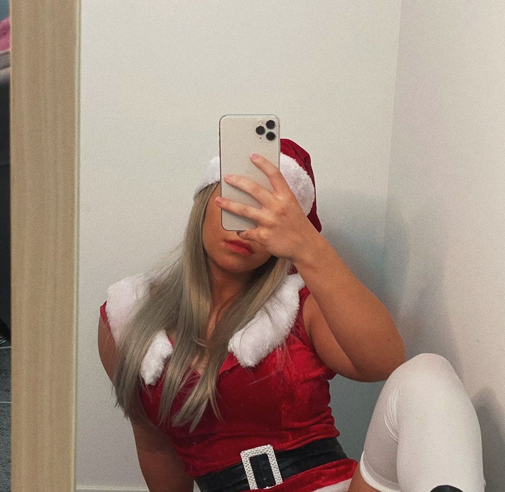 Papa'nın hesabından model Margot Foxx'un da fotoğrafı beğenildi: Cennete gideceğim - 4