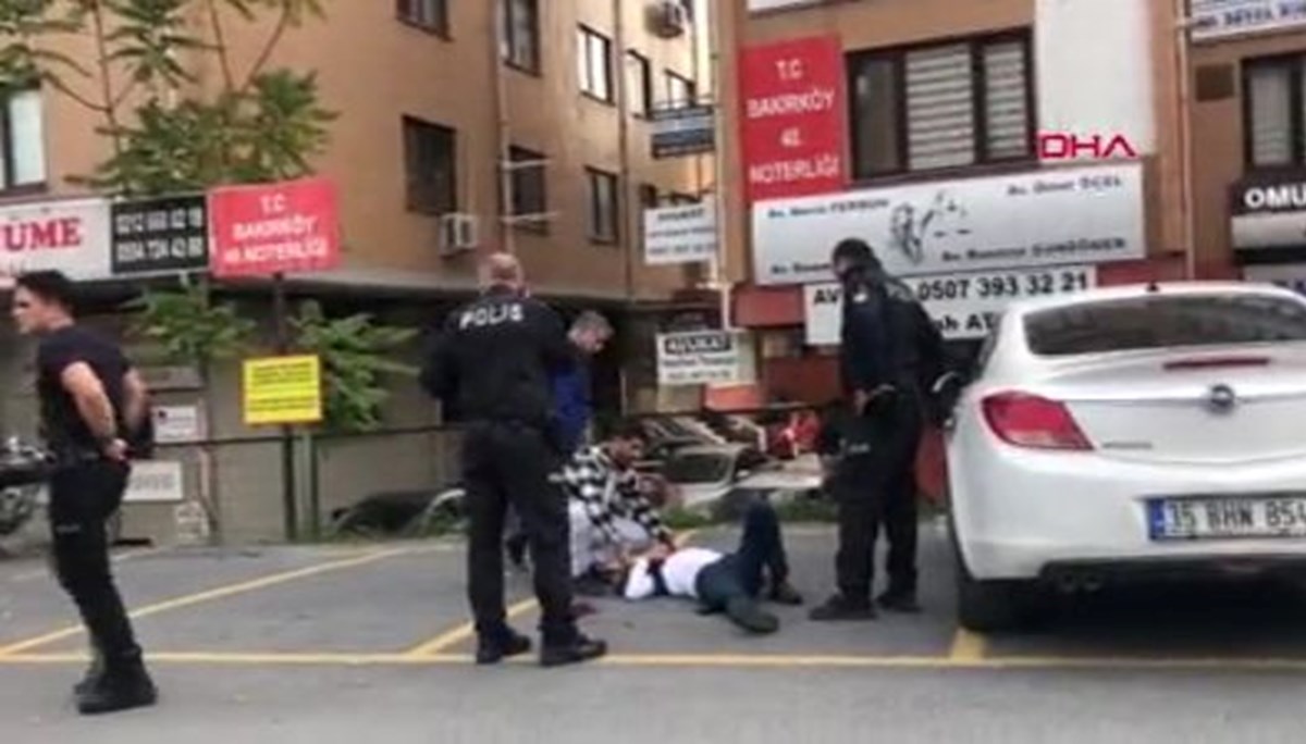 Bakırköy Adliyesi’nde cinayet davası sonrası kavga: 2 yaralı Bakırköy Adliyesi’nde cinayet davası sonrası kavga: 2 yaralı
