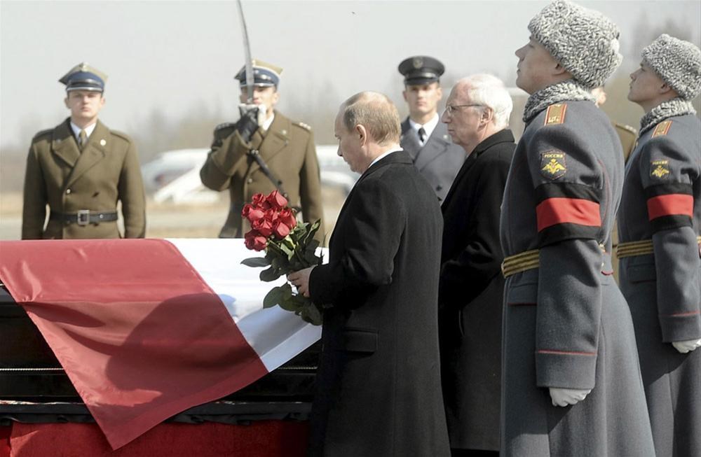 Аэропорт северный смоленск прощание с польским президентом Аэропорт северный смоленск прощание с польским президентом