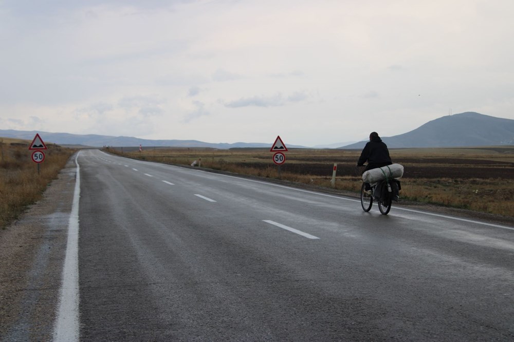 40 yıldır pedal çeviriyor: Dünya barışı için 80 ülke gezdi - 2